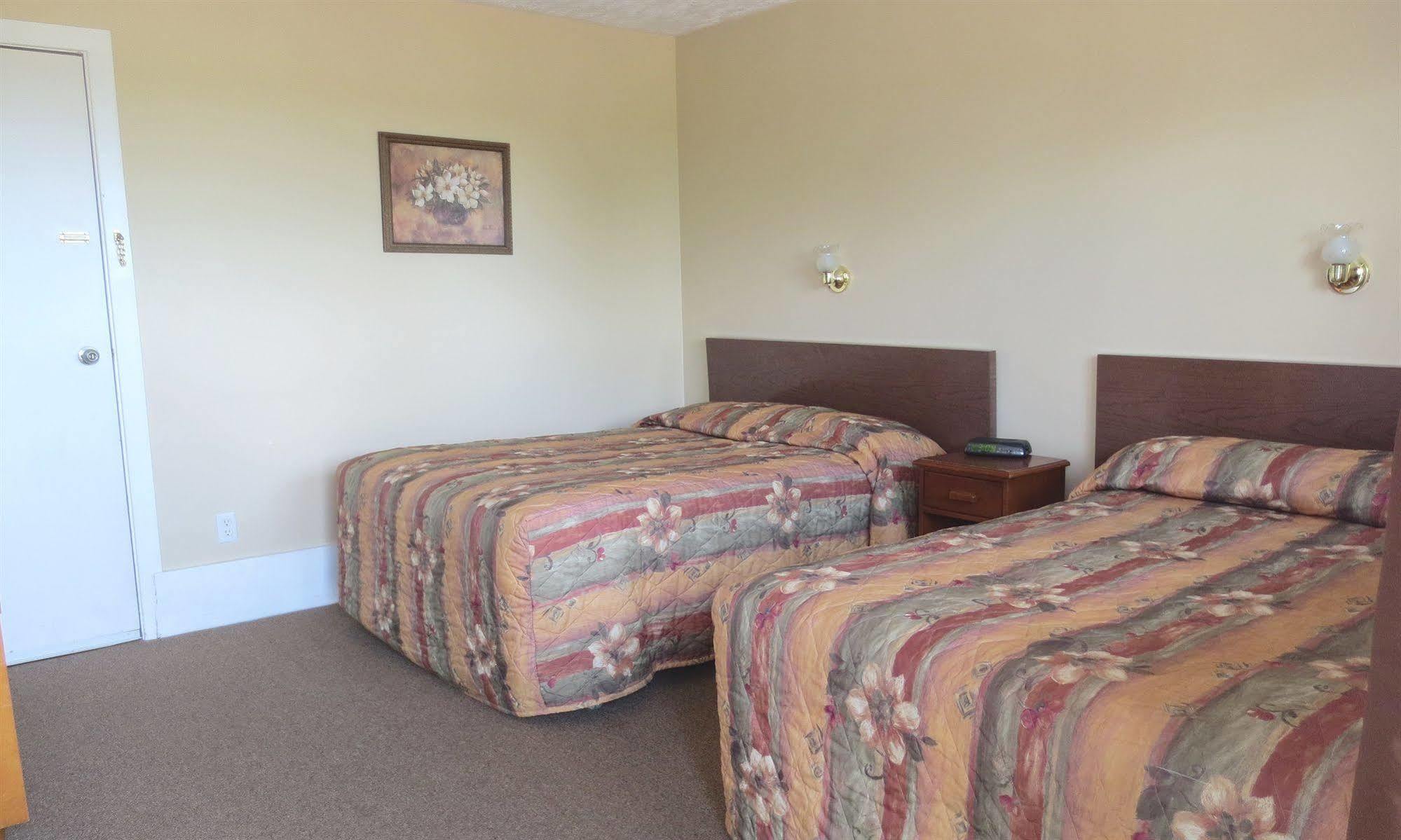 Atlantic Motel Berrys Mills Ngoại thất bức ảnh