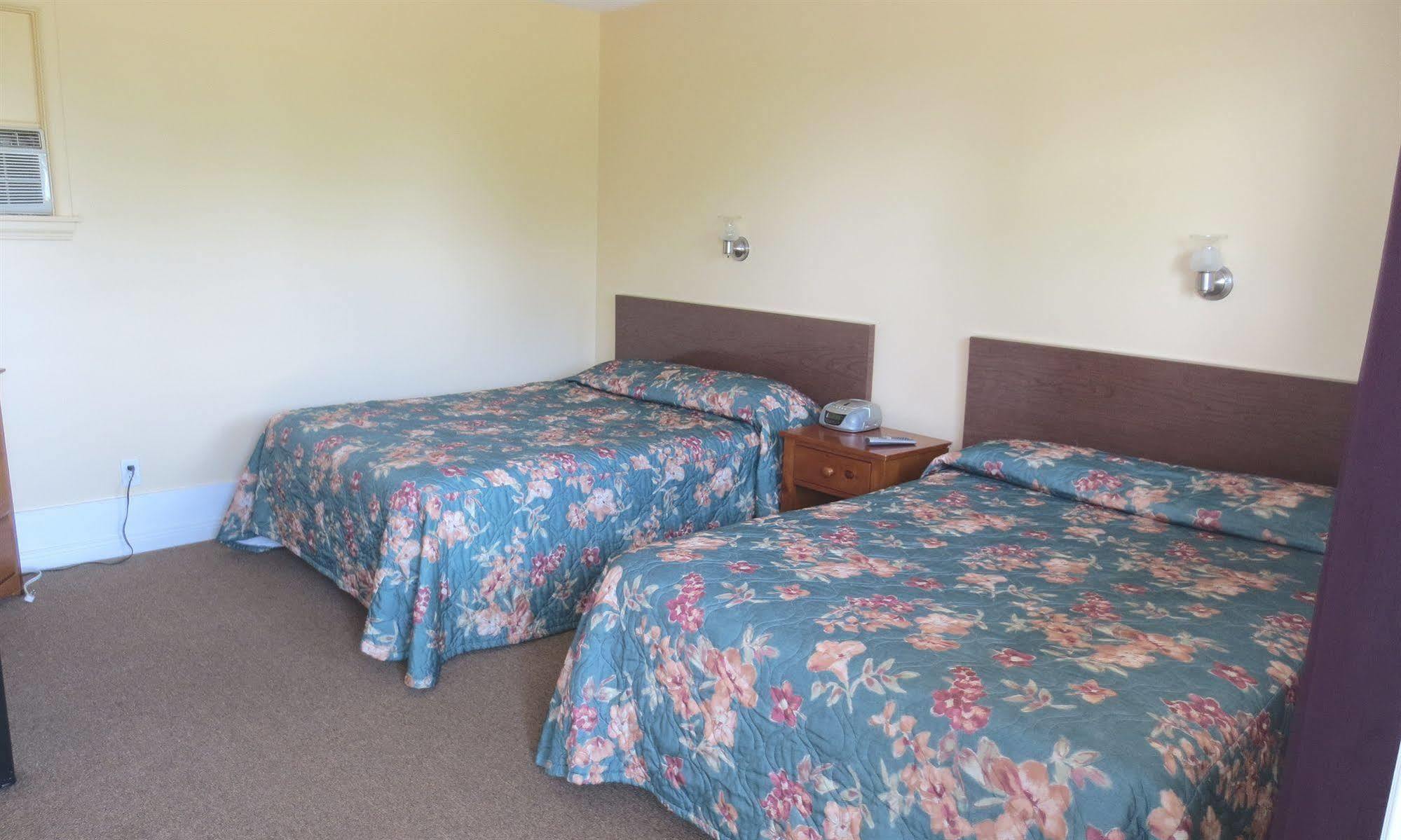 Atlantic Motel Berrys Mills Ngoại thất bức ảnh